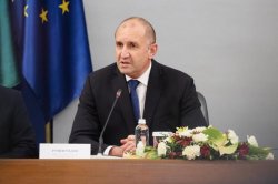 Румен Радев: Държавата търси &bdquo;германски модел&ldquo; за цените на храните