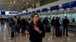 Гърция включи новите биометрични проверки по границите: Очакват се опашки през лятото