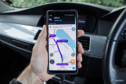 Waze променя шофирането: Вече докладваш инциденти само с глас