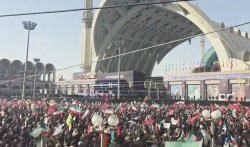 (ВИДЕО) В Иран започна церемонията по поклонението пред Али Хаменей