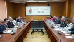 Демерджиев обсъди безвизовото пътуване до САЩ, но визите за българите остават