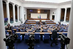 Народното събрание гласува днес за закупуване на оръжия за модернизацията на армията