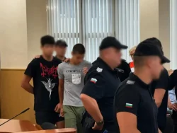 Петимата тийнейджъри пред съда в Пловдив: Прокуратурата иска постоянен арест за убийството на Георги Кузев