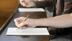 Вариант 2 е изтеглен за втория задължителен зрелостен изпит